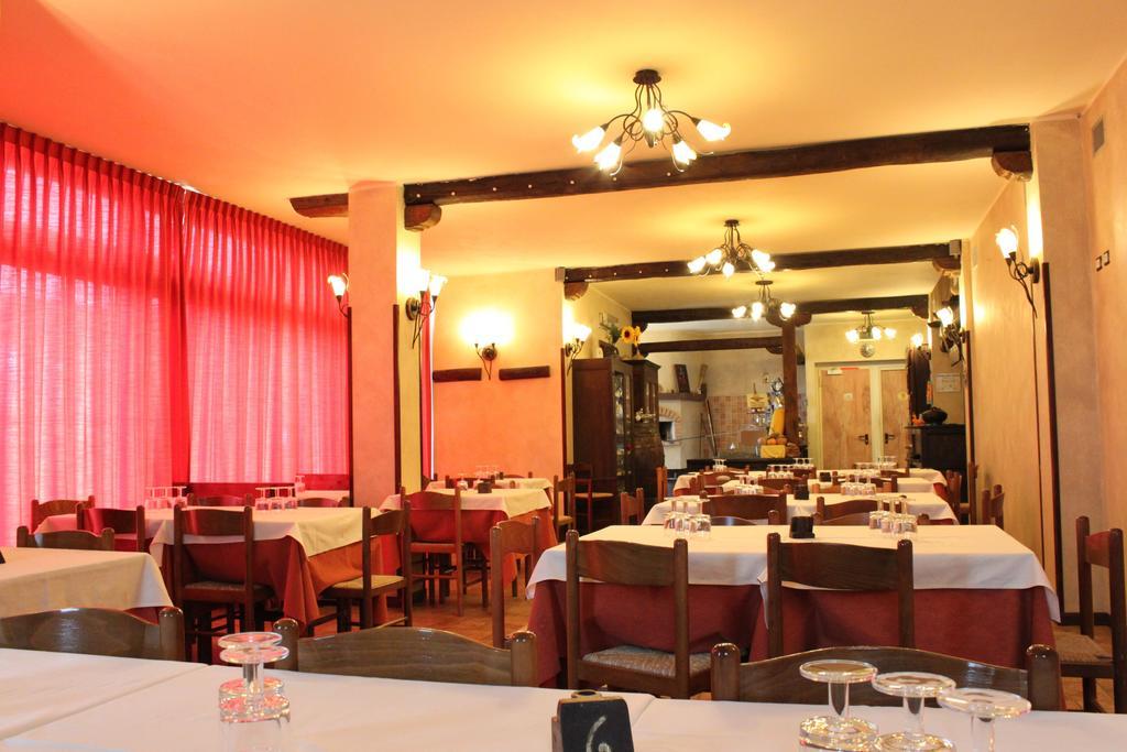 Hotel Sette E Mezzo Castelluccio Superiore Buitenkant foto