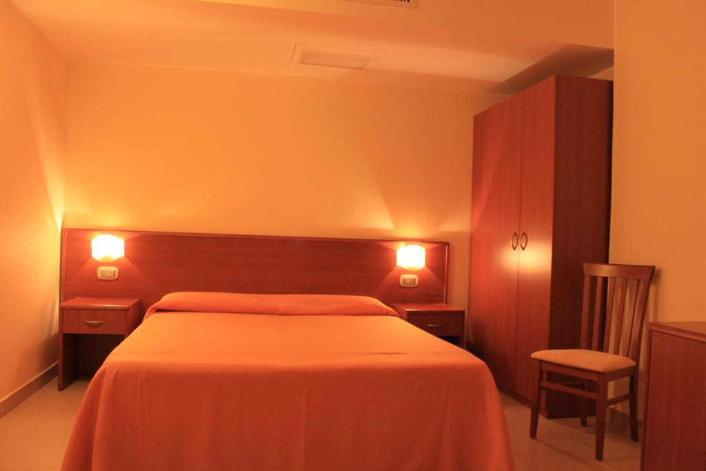 Hotel Sette E Mezzo Castelluccio Superiore Buitenkant foto